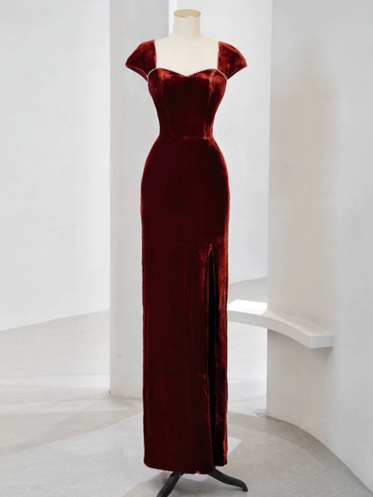 Pretty Mermaid Burgundy Velvet Slit Evening Dress Prom Dresses