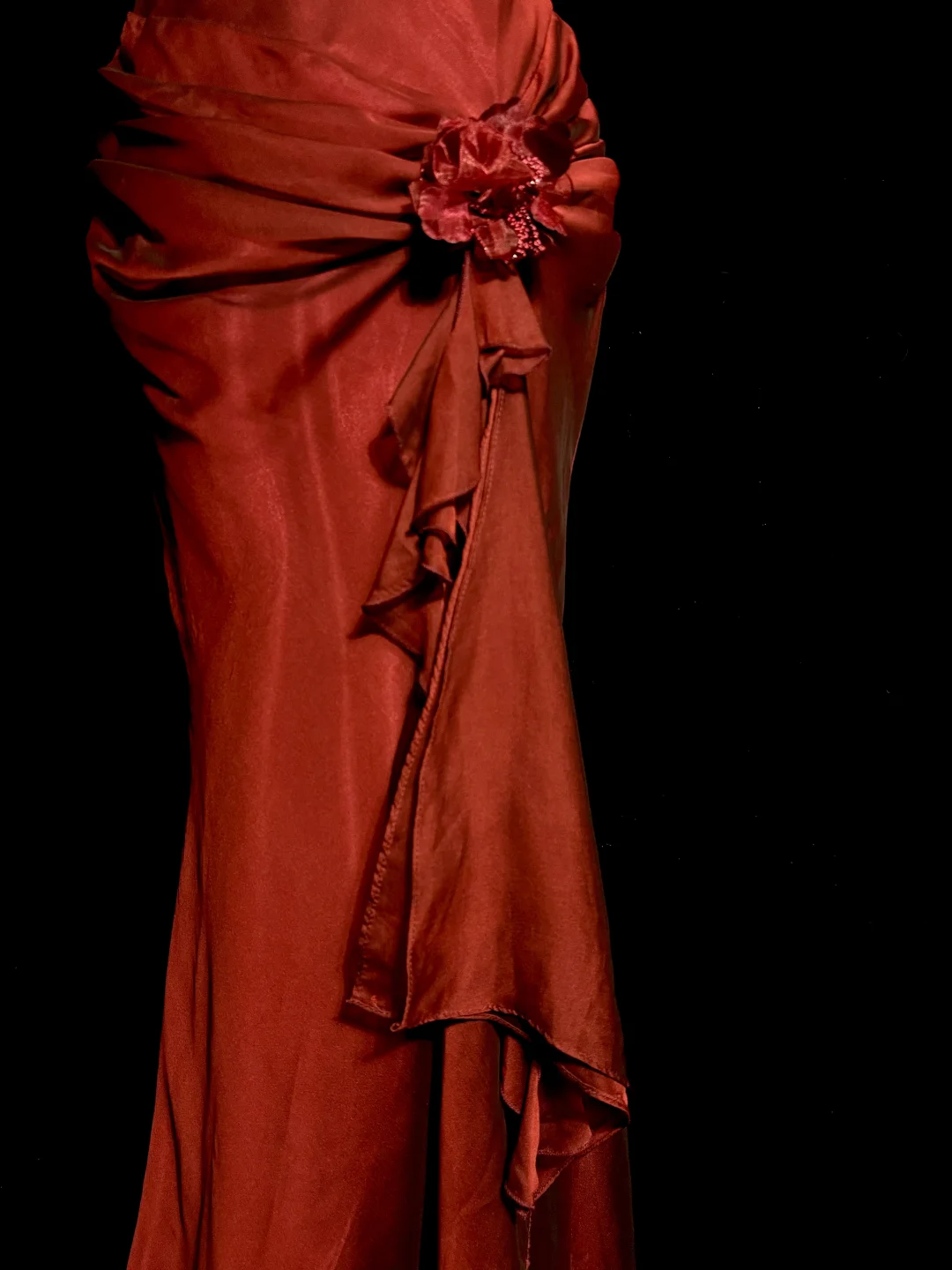 Aesthetic Mermaid Halter Neckline Red Satin Prom Dress Ruffle Long Party Dress