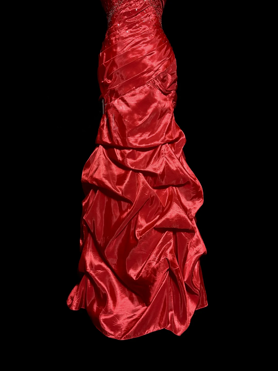 Aesthetic Mermaid Strapless Neckline Red Taffeta Prom Dress Ruffle Long Party Dress - View 4 | FashionDia