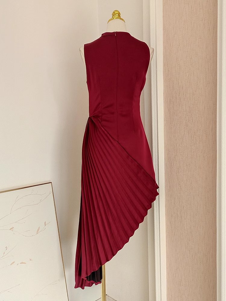 Sexy Sheath Scoop Neckline Burgundy Satin Dinner Party Dresses Birthday Outfits - View 2 | FashionDia