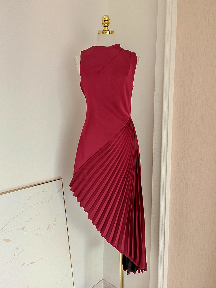 Sexy Sheath Scoop Neckline Burgundy Satin Dinner Party Dresses Birthday Outfits