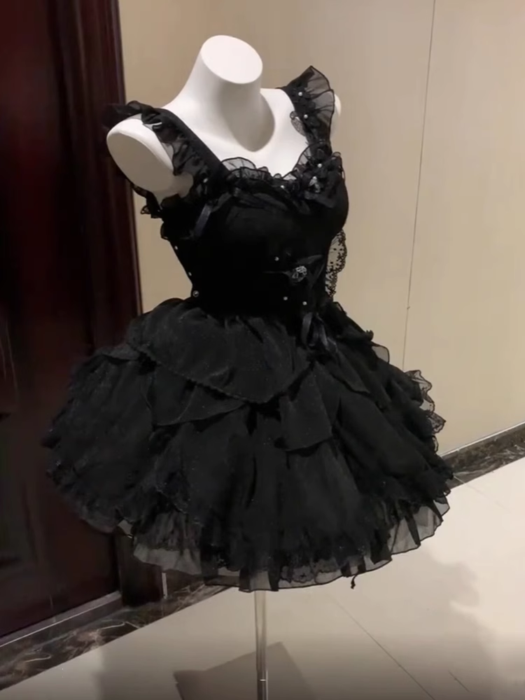 Chic Ball Gown Straps Black Floral Short Black Homecoming Dresses Birthday Outfits - FashionDia