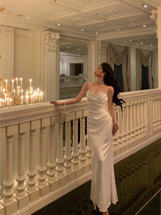Chic Sheath Spaghetti Straps Long White Prom Dresses Birthday Outfits