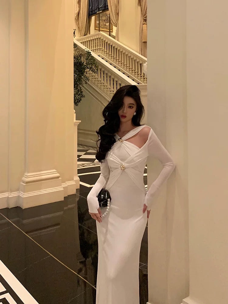 Gorgeous Mermaid Halter Long Sleeves Date Night Dress White Prom Dresses Birthday Outfits