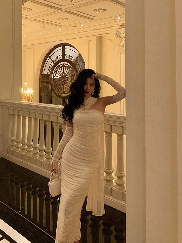 Stunning Sheath Strapless Sleeveless White Date Night Dress Ruffles Prom Dresses Birthday Outfit - View 4 | FashionDia