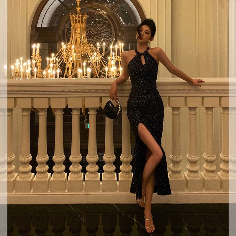 Classy Sheath Halter Sleeveless Black Sequin Prom Dresses Birthday Outfits - FashionDia