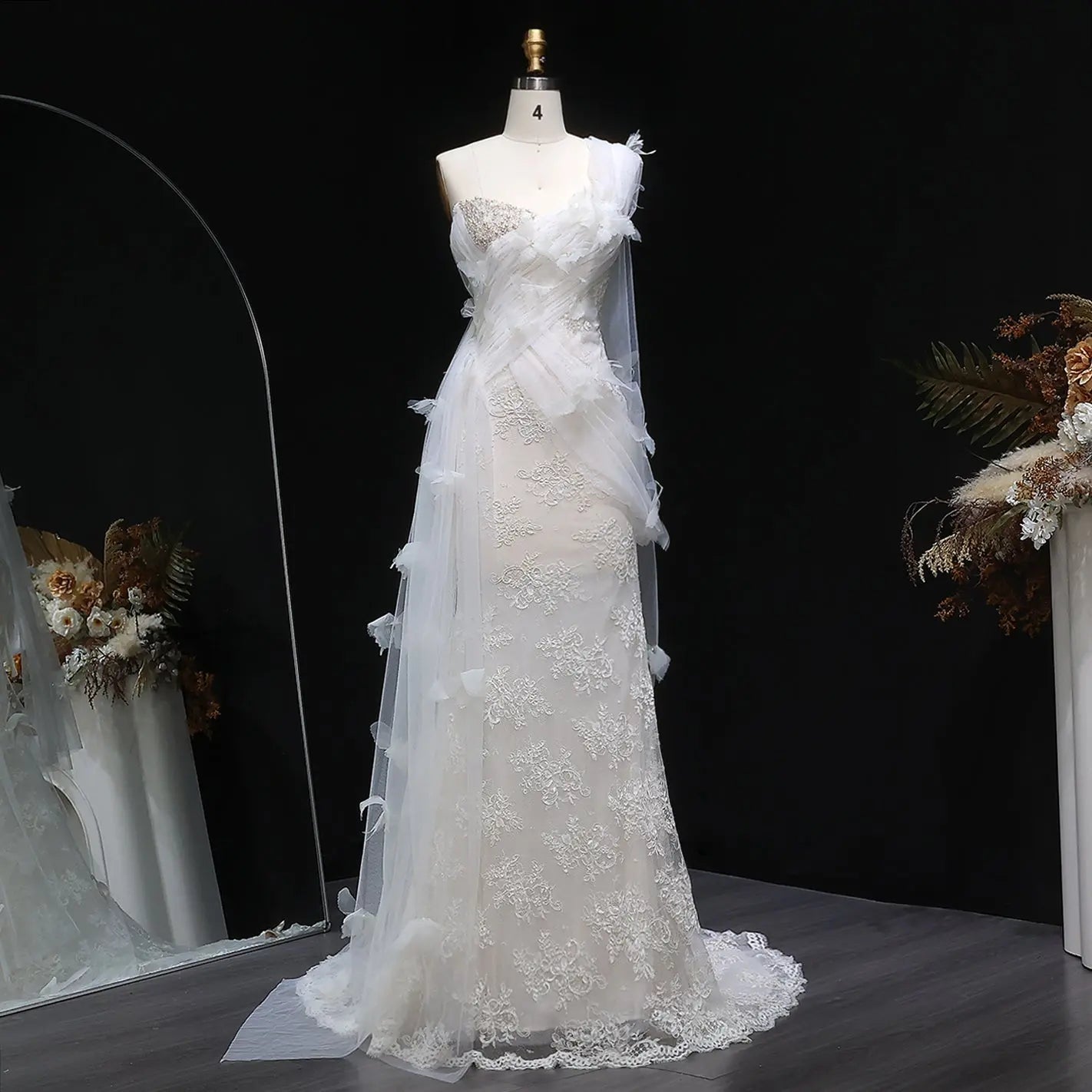 Luxury White One-Shoulder Lace Ruched Bow Mermaid Wedding Dress ZP157