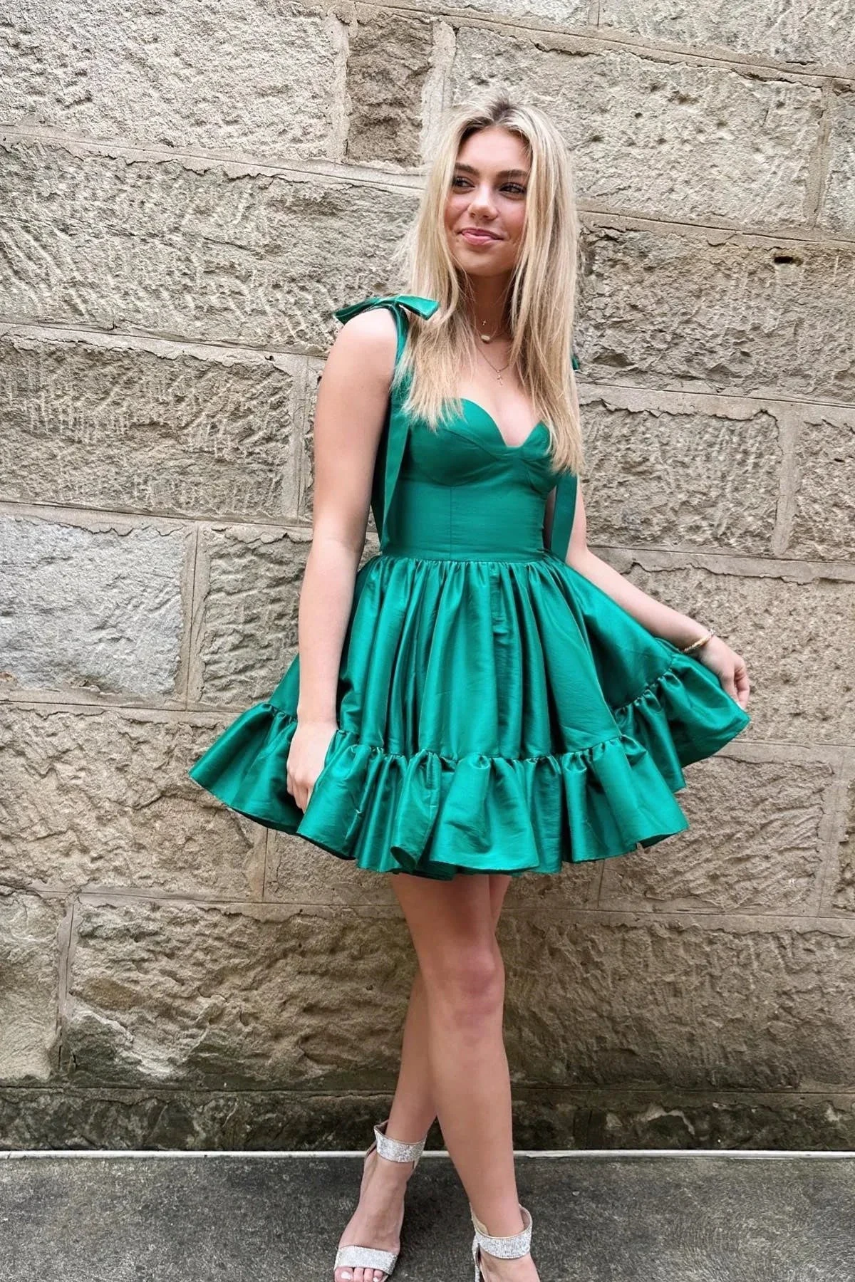 Cute Tie Straps Green Corset Ruffle Short Homecoming Dress (ZD11897)