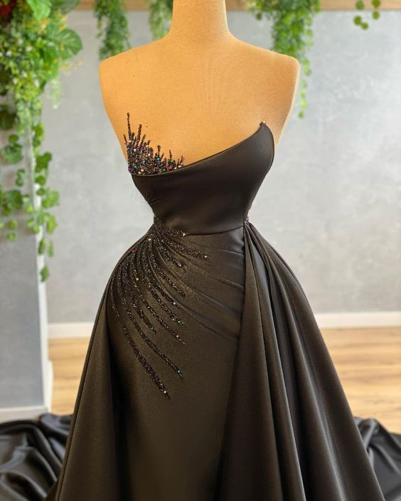 Black Detachable Train Prom Dresses For Women Beading Pleated Evening Dresses Y6676 - View 2 | VelvetHem