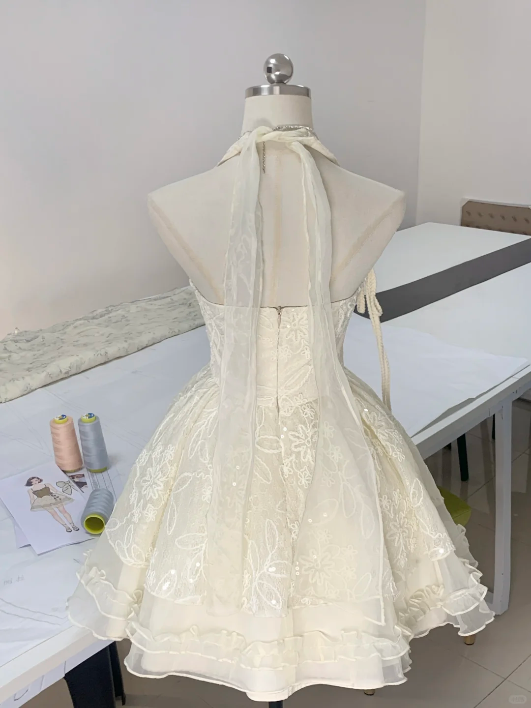 Classy Off-White Halter Lace Sequin A Line Short 8th Grade Homecoming Dress Formal Birthday Outfits