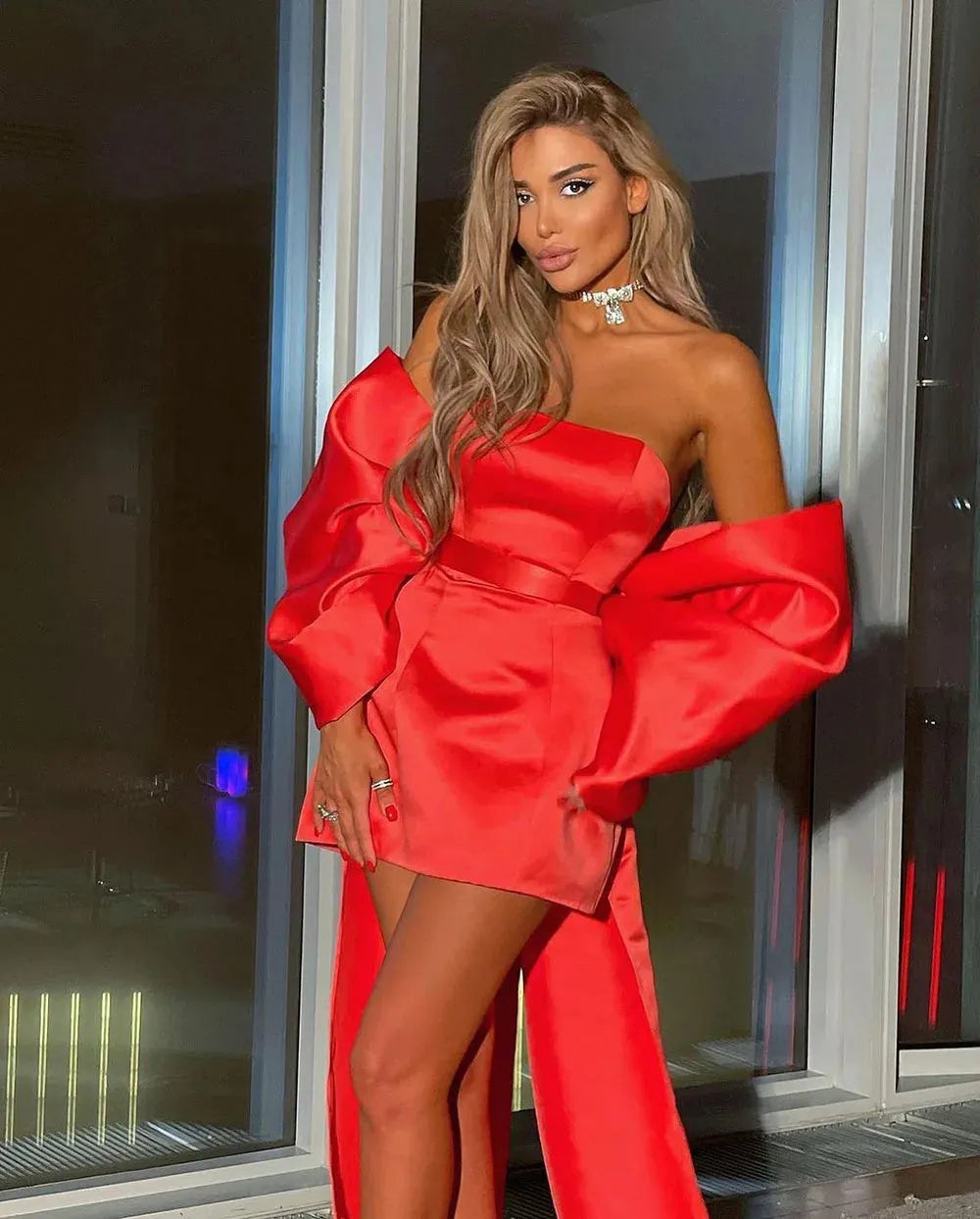 Red Satin Formal Evening Dresses Detachable Drapes Train Sexy Party Gown Saudi Arabric Prom Dress For Women