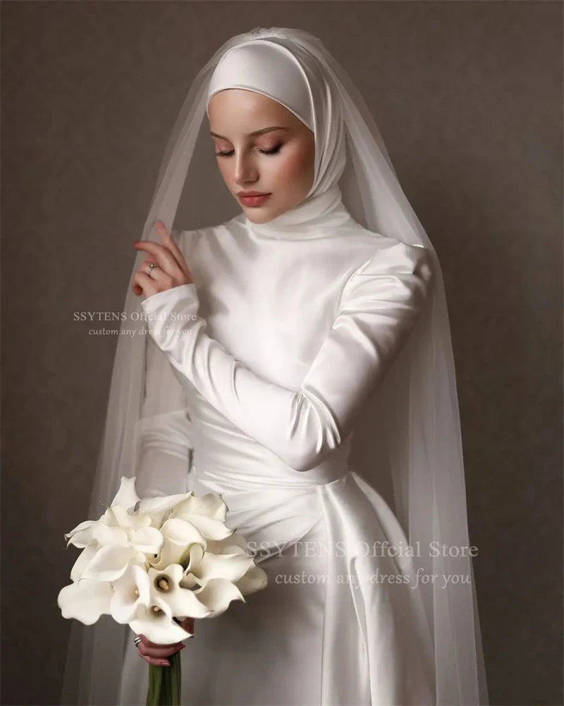 Modest Arabic Wedding Dresses Long Sleeves Muslim High Neck Silk Satin Bridal Gowns for Brides Customized Evening Dress