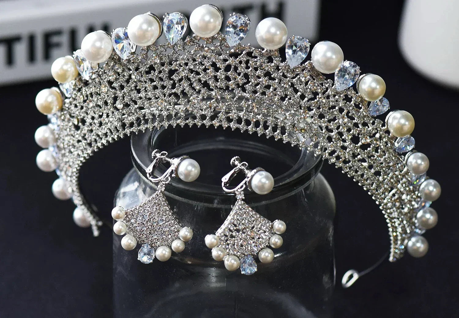 Crystal Pearl Tiaras and Crowns Zircon Diadem For Bride Women Prom Pageant Headband Wedding Hair Accessories Bridal Jewelry