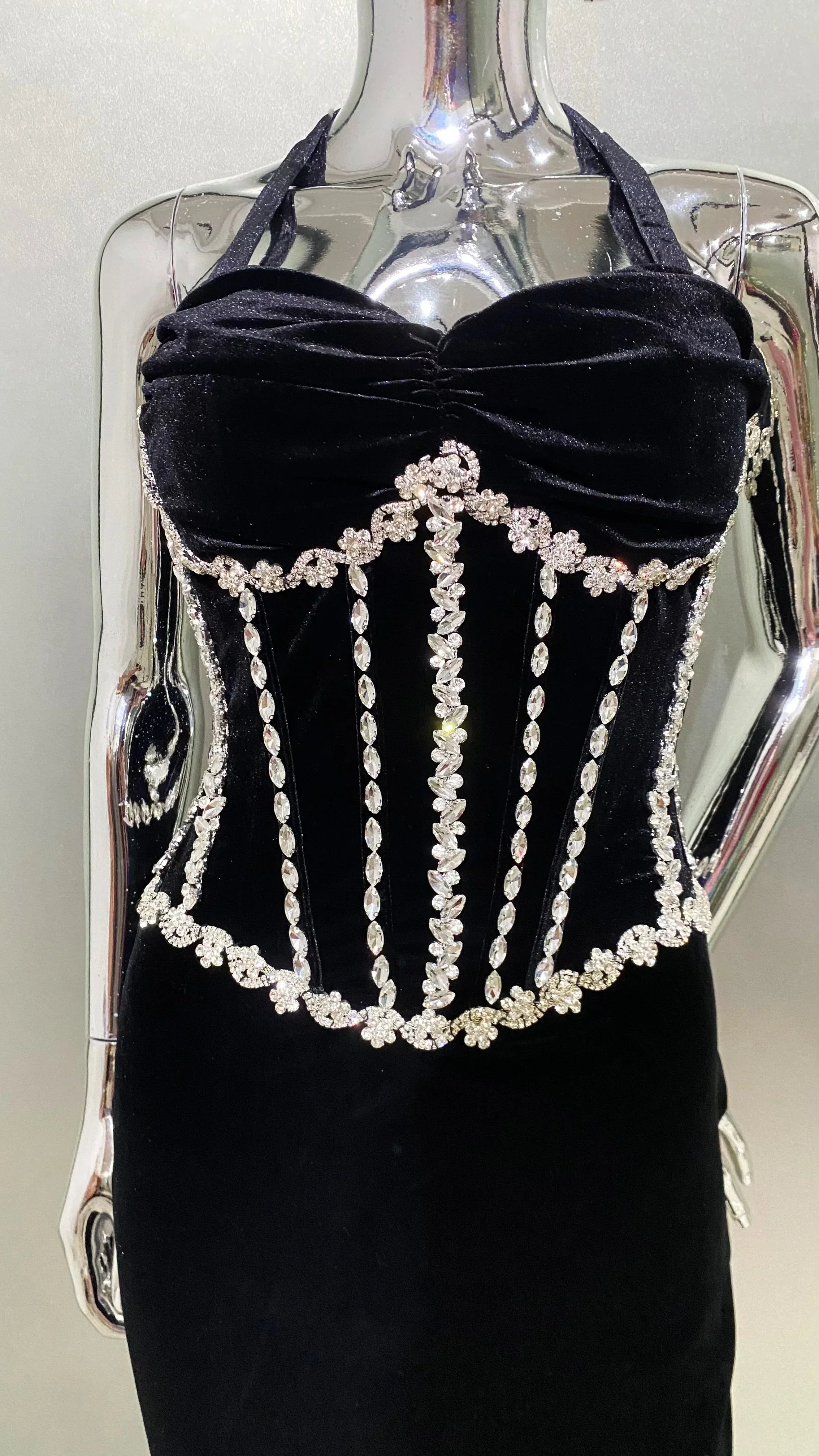 Luxury Shining Diamond Halter Black Velvet floor Lenght Evening Dress Celebrity Birthday Party Outfit Performance Costume