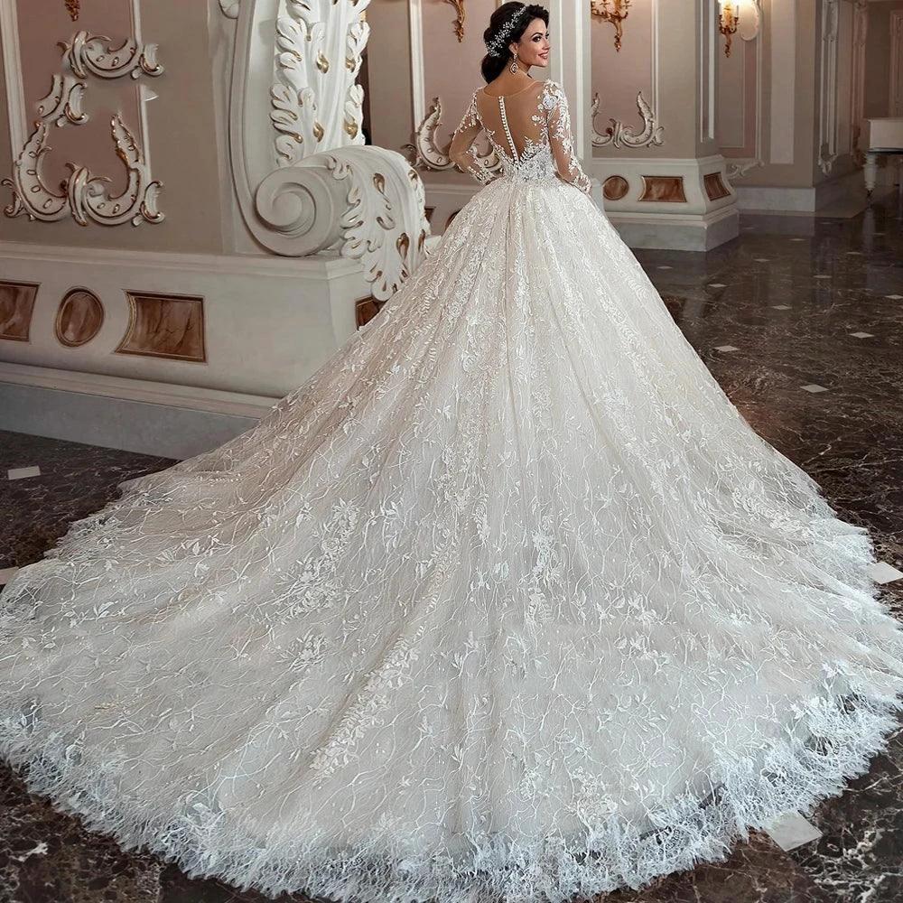 Sexy A-line V-neck Bespoke Wedding Dress 2023 Italian Exquisite Lace White Tulle Long Sleeve Train Button Bride Dress (ZD13400)