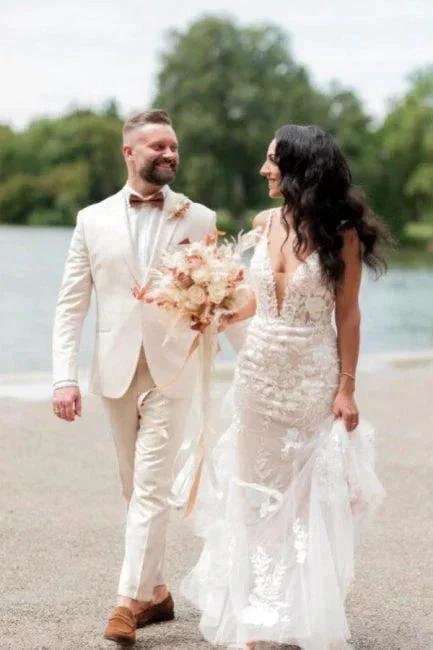 Sexy Long Mermaid V-neck Sleeveless Wedding dresses With Lace (ZD15613) - View 3 | VelvetHem