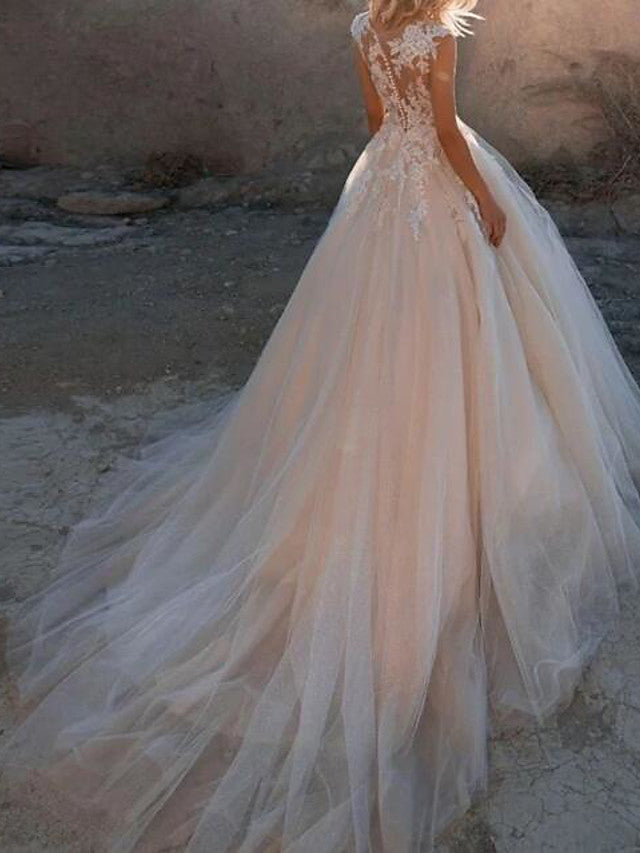 Sexy See-Through A-Line Wedding Dress Jewel Lace Tulle Sleeveless Bridal Gowns with Court Train