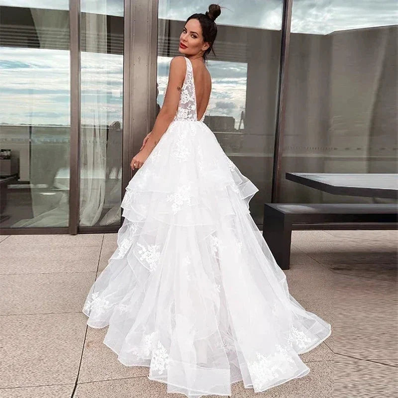 Sexy V-neck Double Shoulder Wedding Dresses White Sleeveless Bohemian Formal Beach Wedding Party Bridal Gowns 2023 Backless Robe (ZD14155)