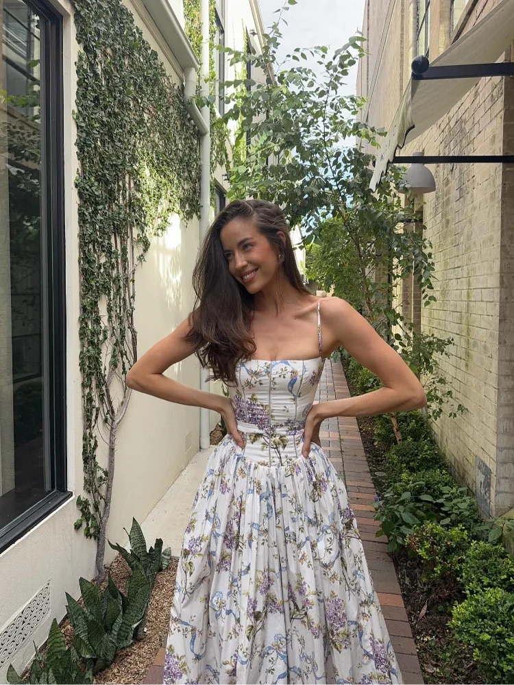Pleated Sleeveless Backless Floral Dress - View 5 | VelvetHem