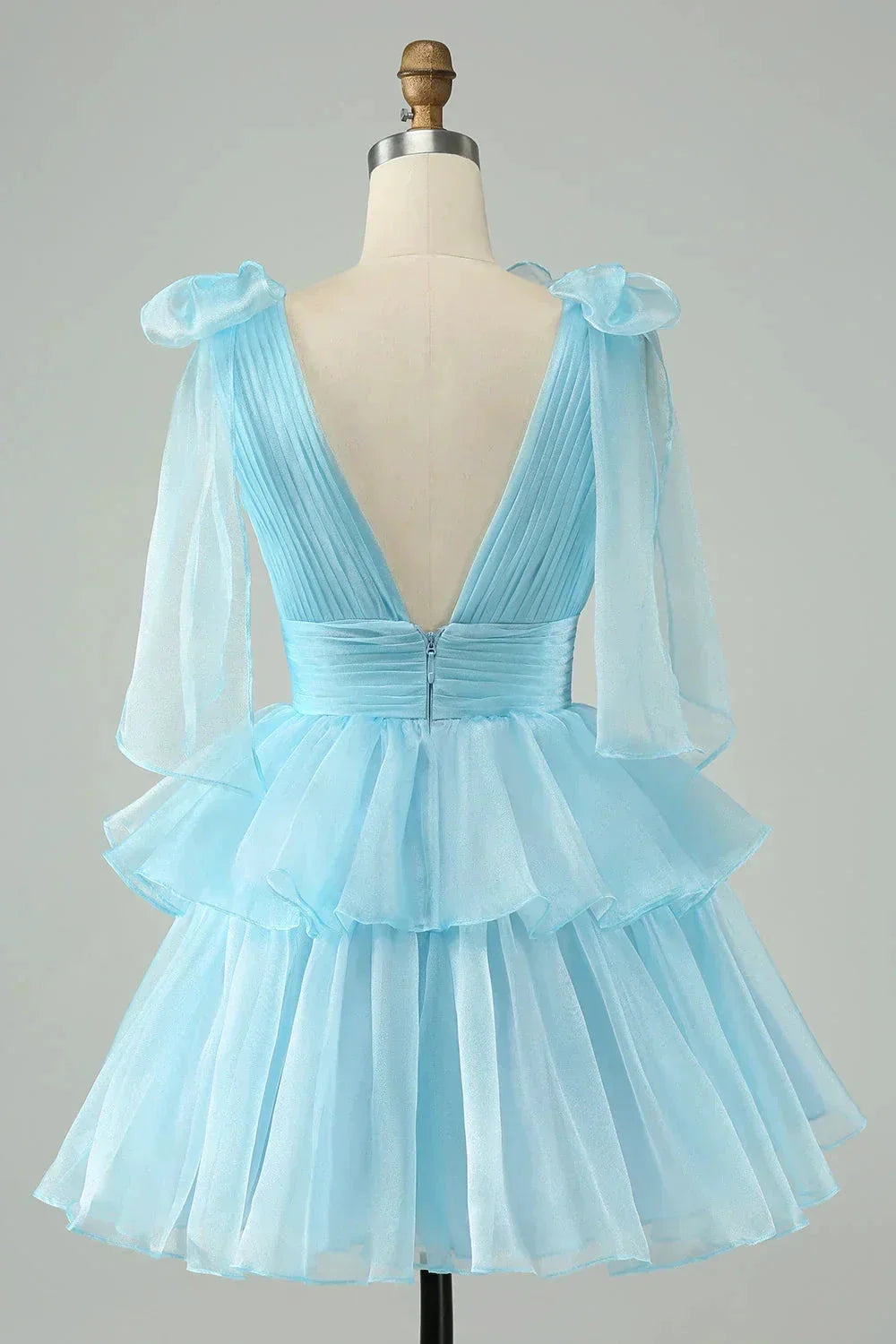 V Neck Pleated Tiered Short Homecoming Dress (ZD11723)