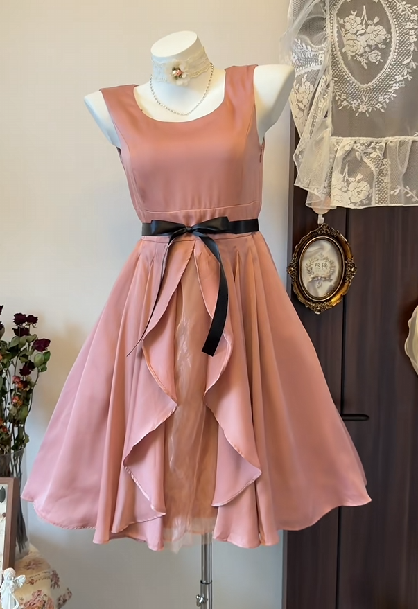 Sleeveless A-Line Pink Retro Short Homecoming Dress