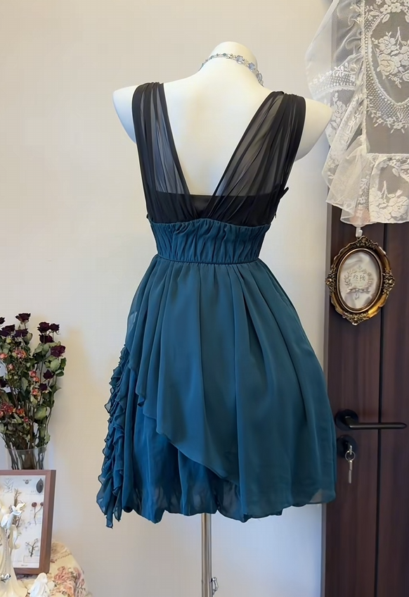Sleeveless Turquoise Green Chiffon Ruffled Homecoming Dress
