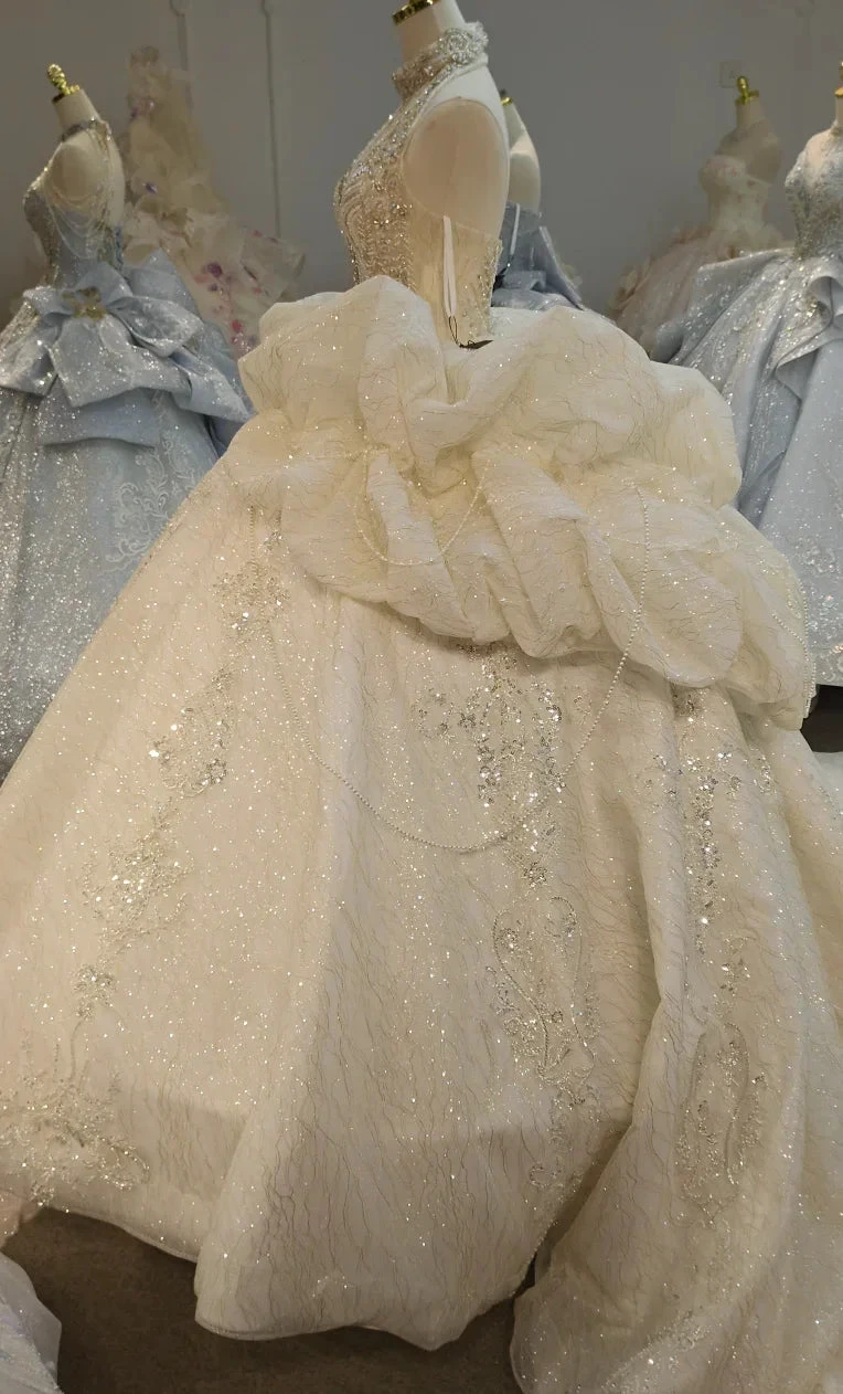 Lavish Halter-Neck Ball Gown Wedding Dress with Pearl Crystal Embroidery & Ruffled Tulle Skirt Ye-2034 (ZD16817)