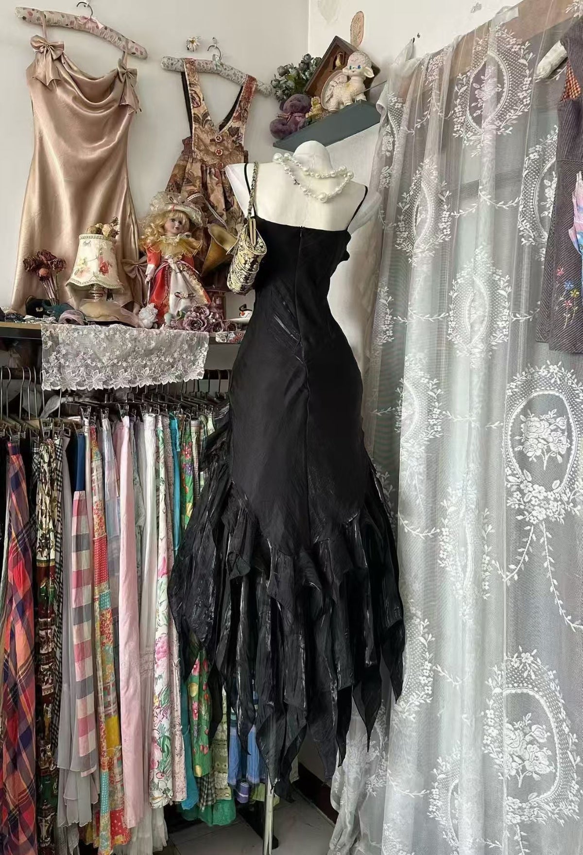 Spaghetti Strap Black Ruffled Prom Dress Sheath Party Dress