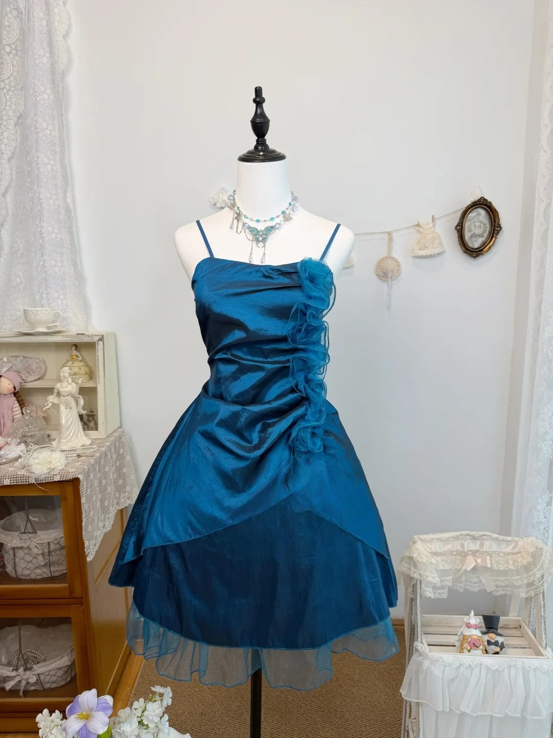 Spaghetti Strap Navy Blue Taffeta A Line Homecoming Dress J10324