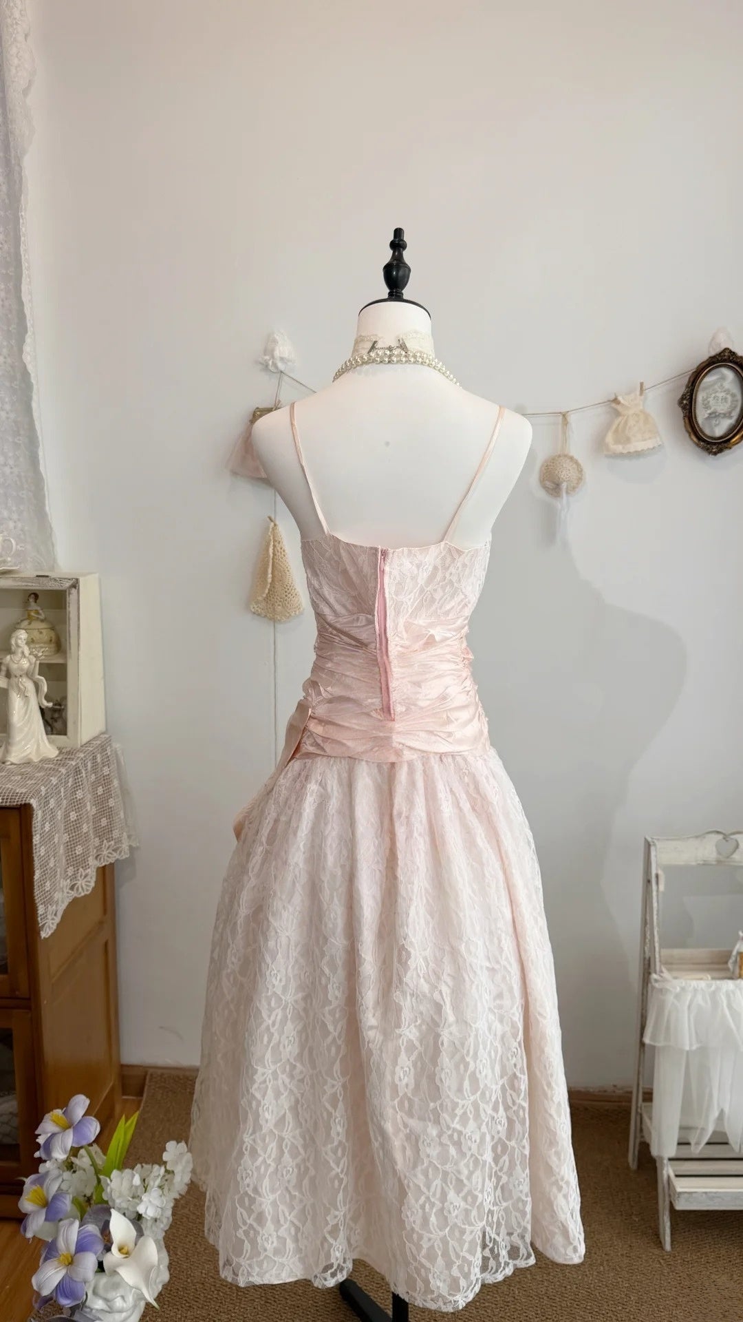 Spaghetti Strap Pink Lace Prom Dress Homecoming Dress With Bow J10319