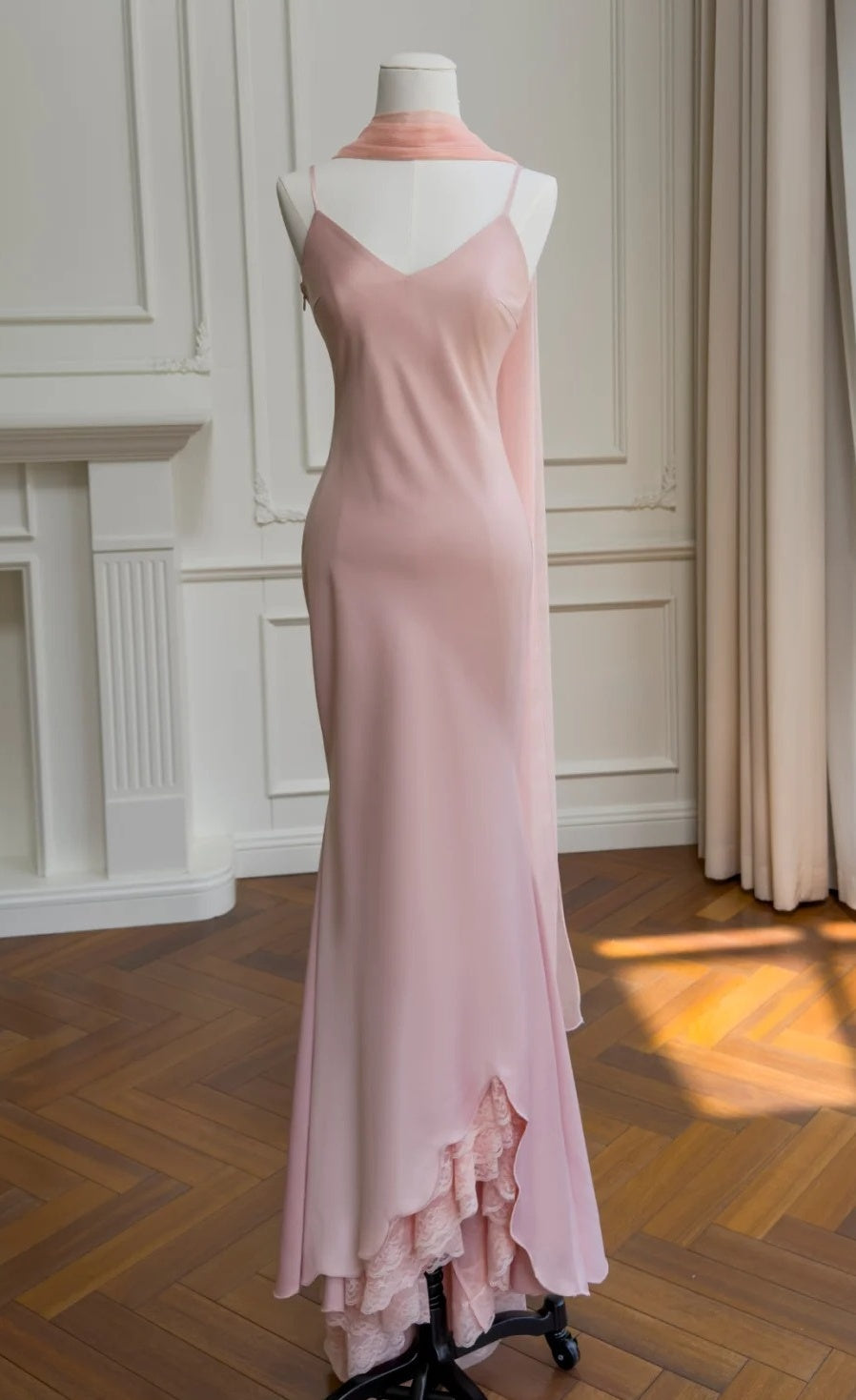 Spaghetti Strap Pink Mermaid Prom Dress Lace Ruffled Evening Dress