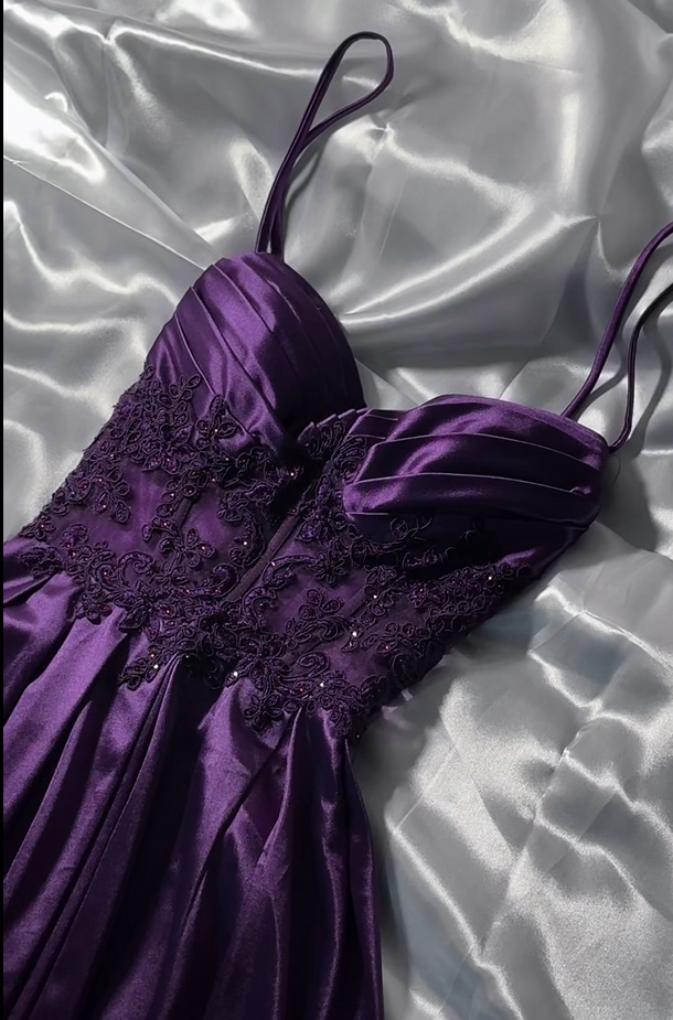 Spaghetti Strap Purple Satin A-Line Prom Dress With Appliques