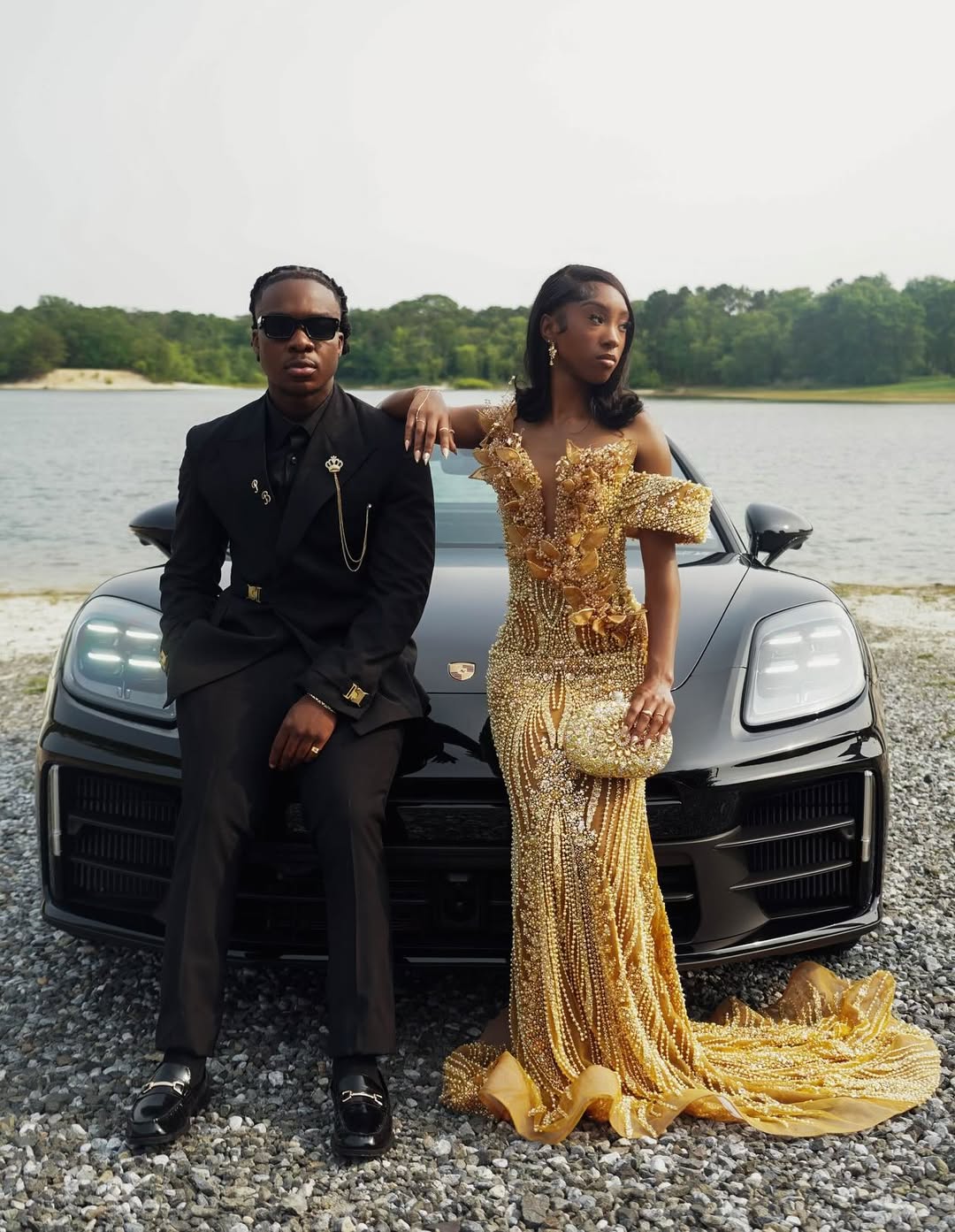 Sparkling Gold V-Neck Off-The-Shoulder Mermaid Prom Dresses Column Long Pearl With Beads