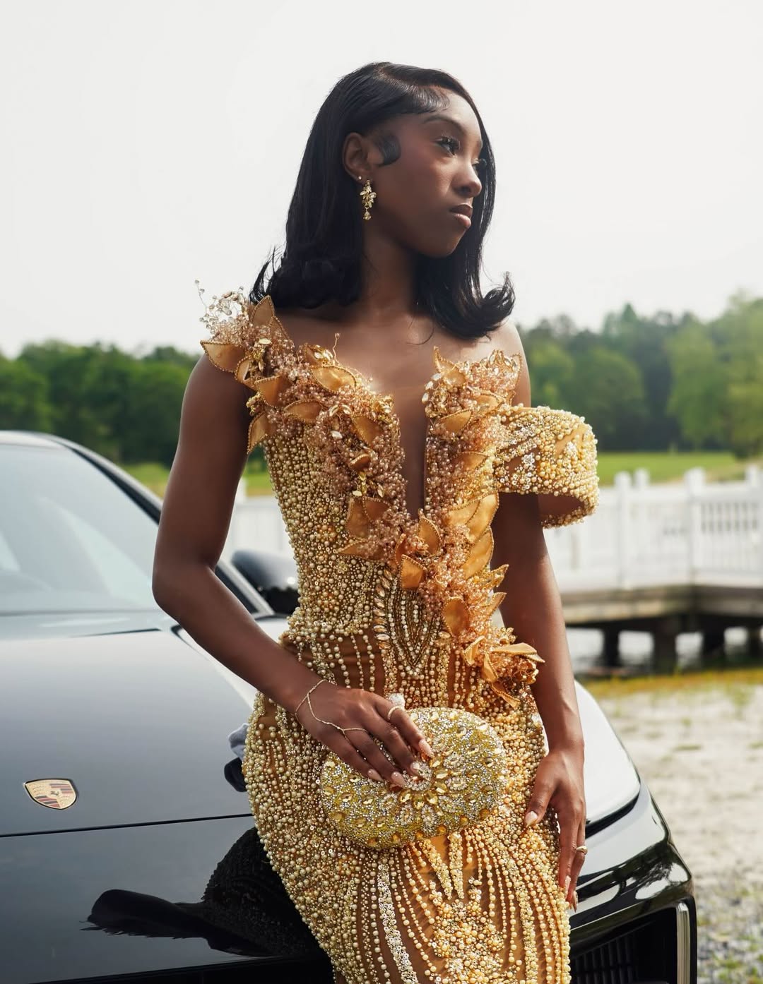 Sparkling Gold V-Neck Off-The-Shoulder Mermaid Prom Dresses Column Long Pearl With Beads