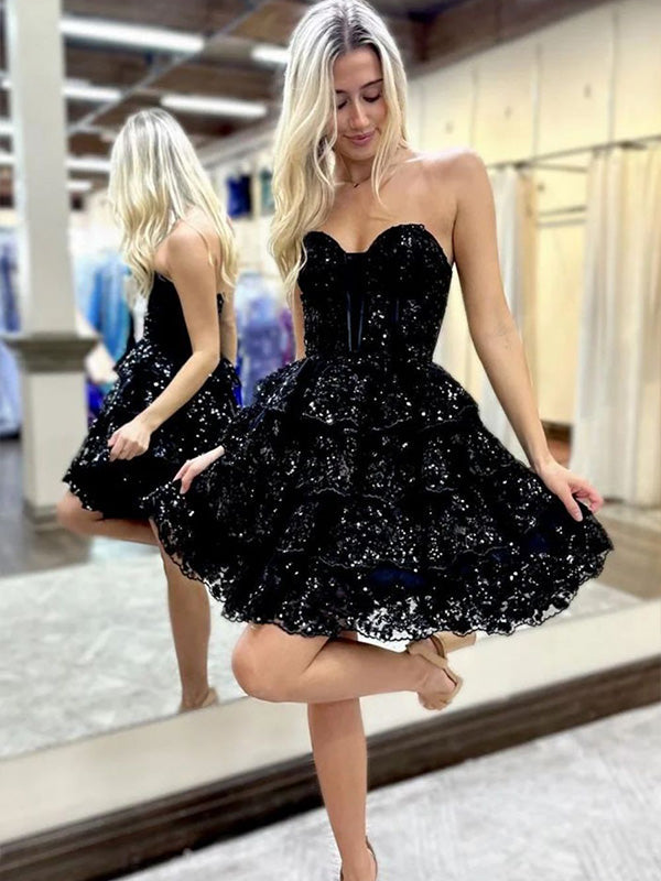 Sparkly A-Line Spaghetti Straps Short Homecoming Dress With Appliques
