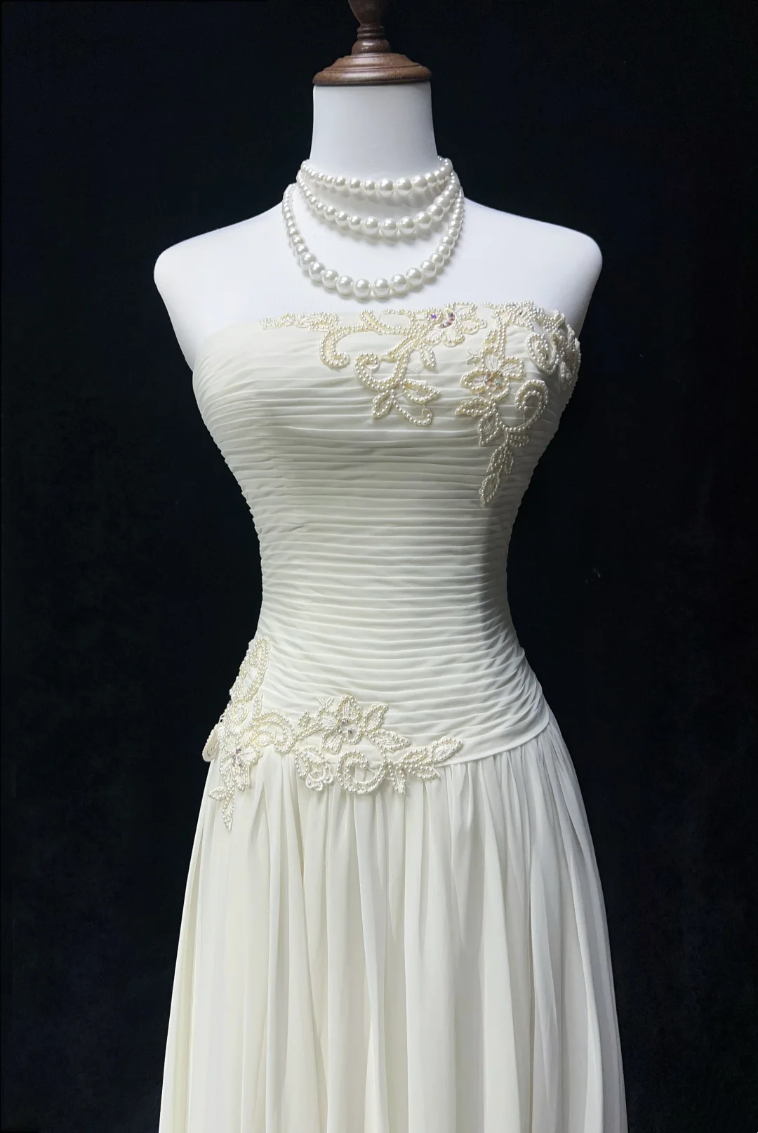 Strapless Ivory Chiffon Wedding Dress Peal Appliques Prom Dress