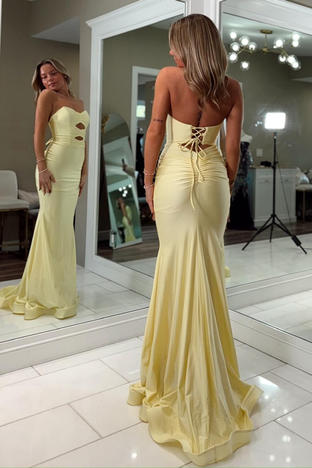 Stunning Mermaid Sweetheart Yellow Long Prom Dress with Keyhole - View 2 | FashionDia