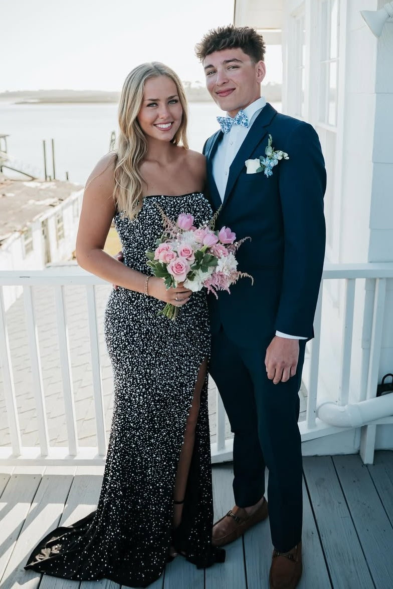 Stunning Mermaid Strapless Black Long Prom Dress with Pearls