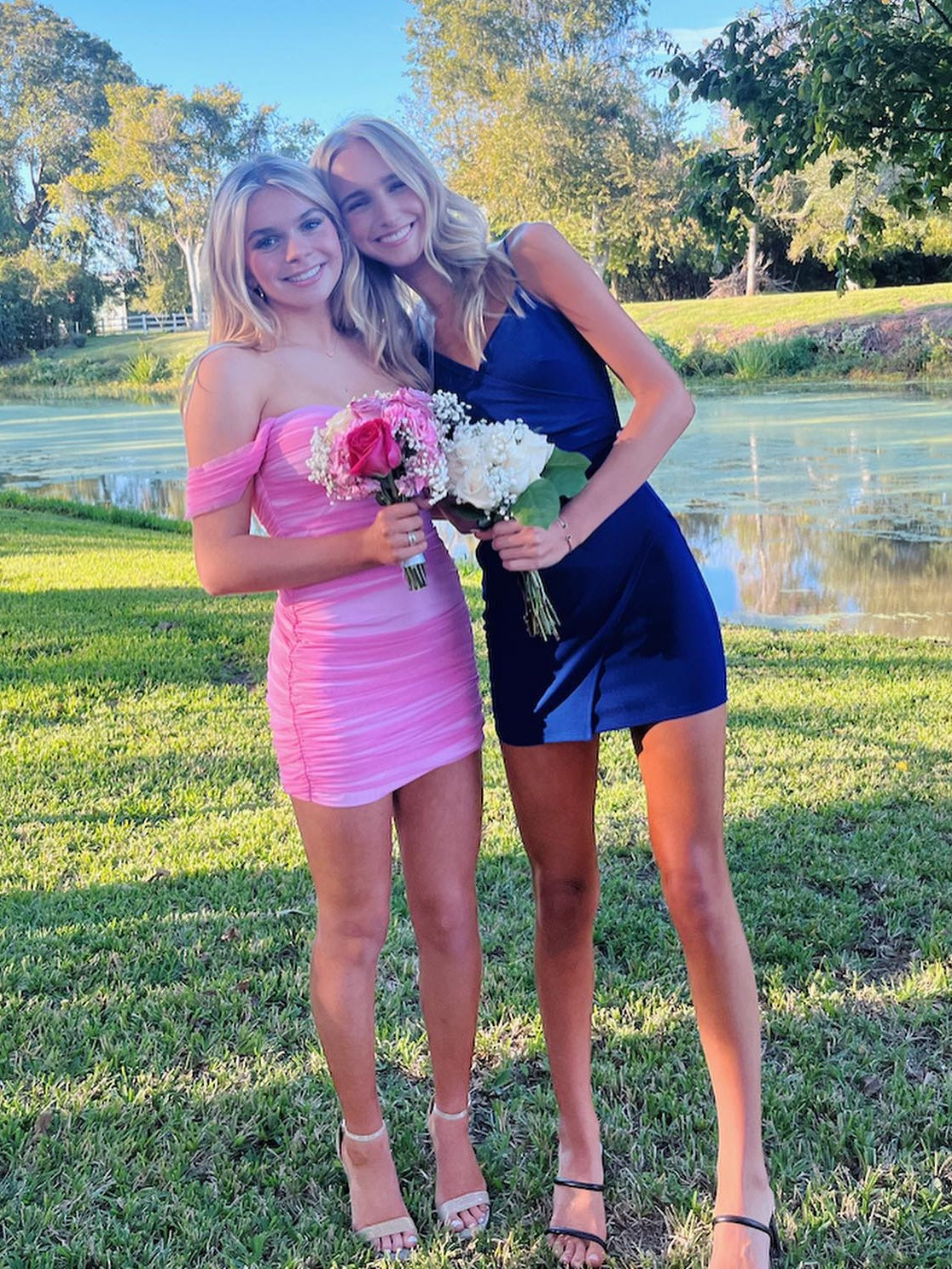 Stylish Sheath Off the Shoulder Pink Short Homecoming Dress with Ruched