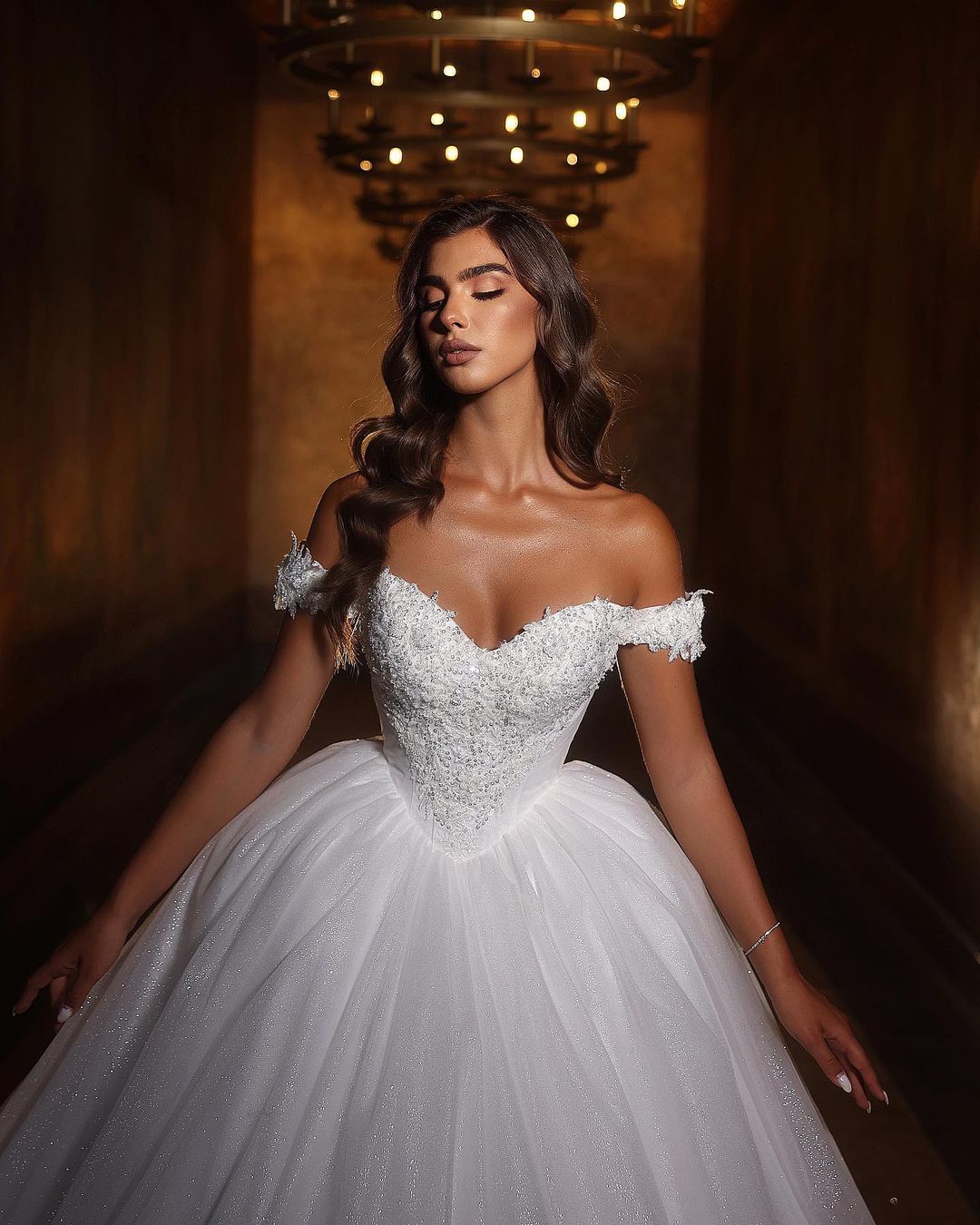 Princess-like Sweetheart Long White Off-the-shoulder A-line Glitter Wedding Dress With Lace (ZD17472)
