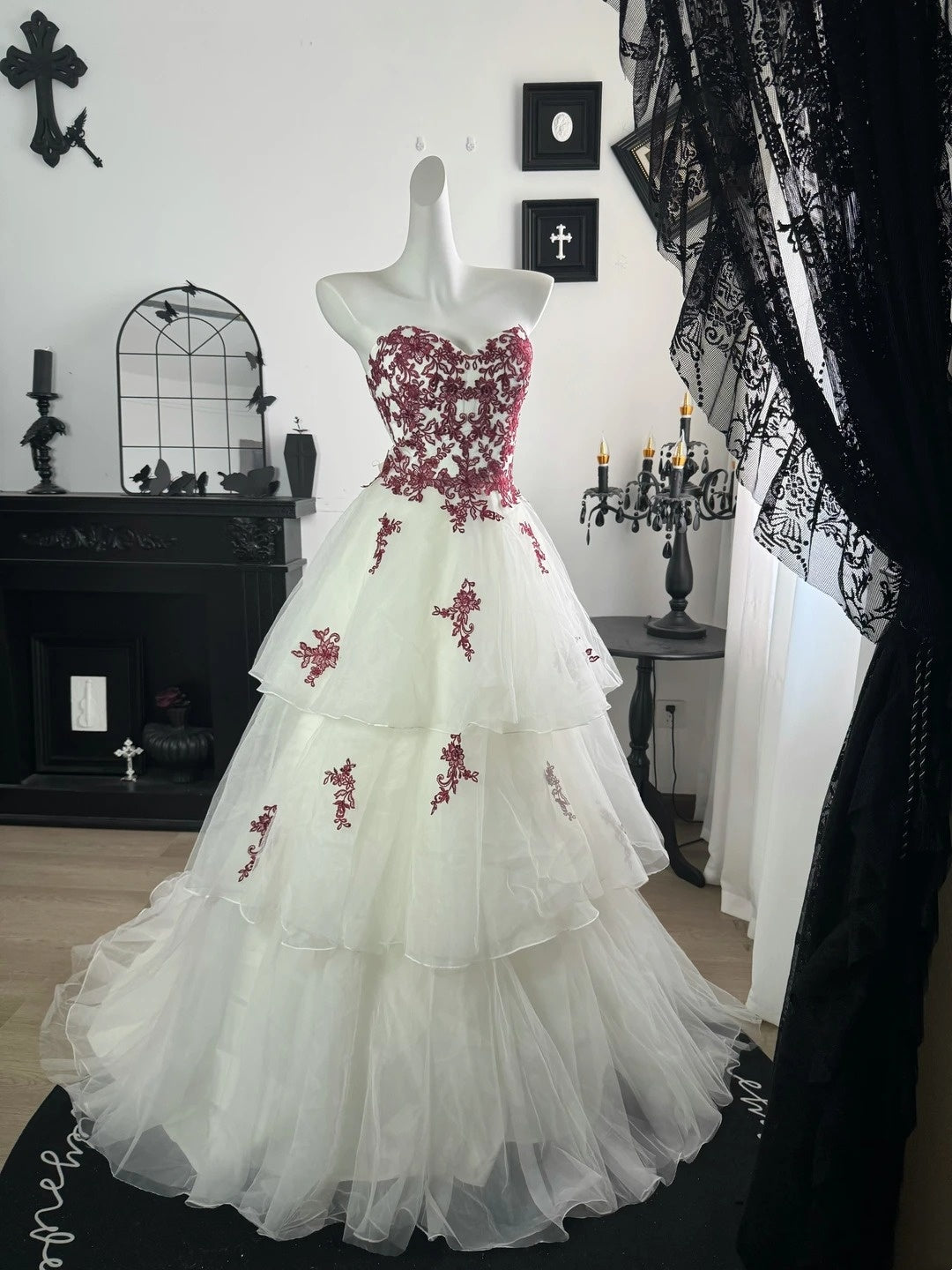 Sweetheart A Line Layered Wedding Dress With Appliques J10843