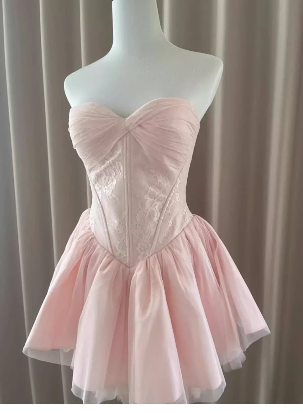 Sweetheart A-Line Pink Homecoming Dress Lace Birthday Dress
