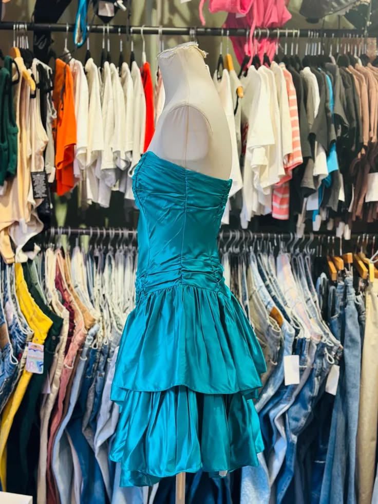 Sweetheart A-Line Satin Teal Short Homecoming Party Dress