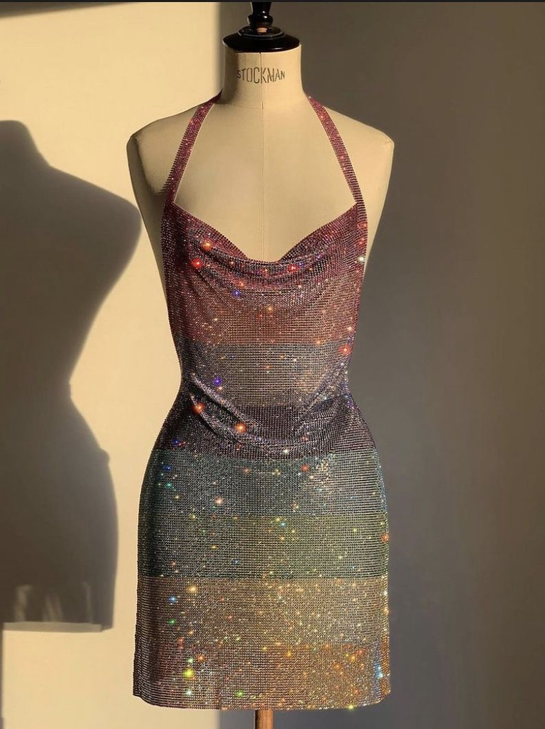 Gorgeous Sequin Halter Sheath Cocktail Dress Short Party Dress - FashionDia