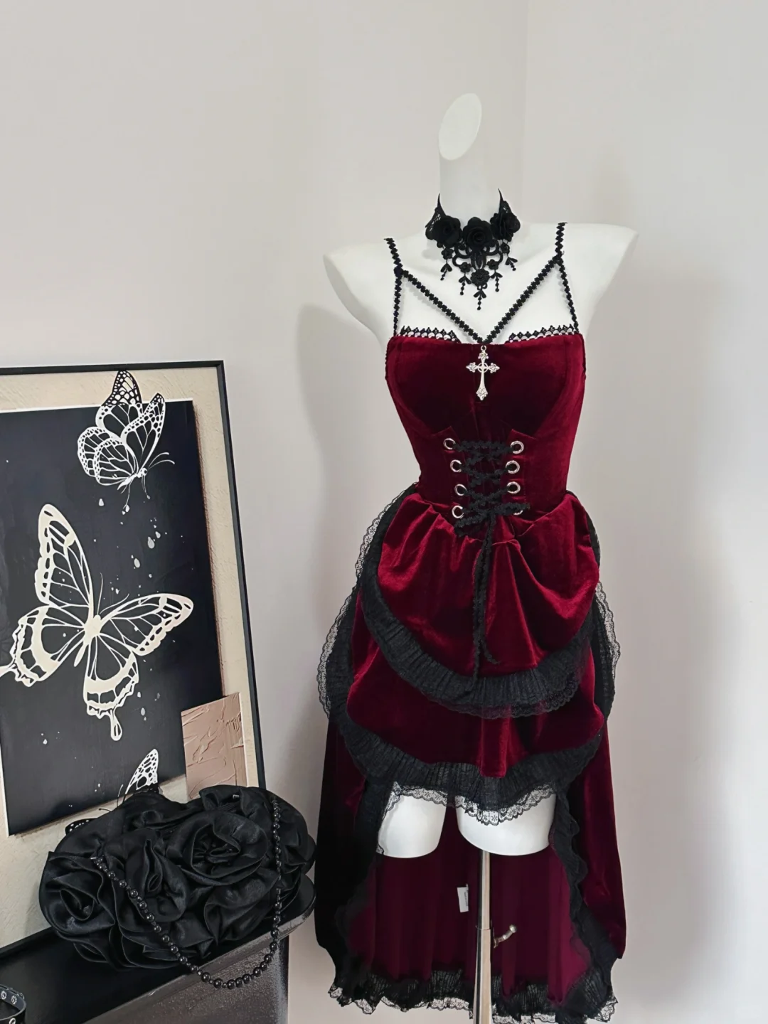 Elegant Burgundy Spaghetti Straps Velvet Lace 7th Grade Homecoming Dress Birthday Outfits - FashionDia