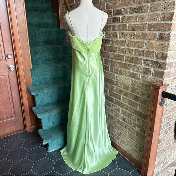 Simple Green Satin Chiffon Evening Dress Long Prom Dress Y8201 - View 4 | VelvetHem
