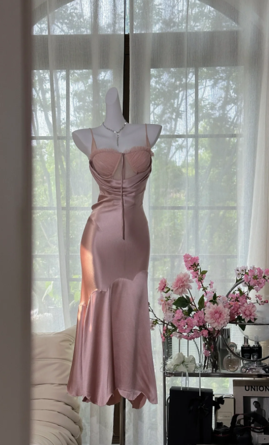 Elegant Spaghetti Straps Sweetheart Neck Pink Satin Mermaid Party Dress Long Birthday Prom Gown - View 2 | FashionDia