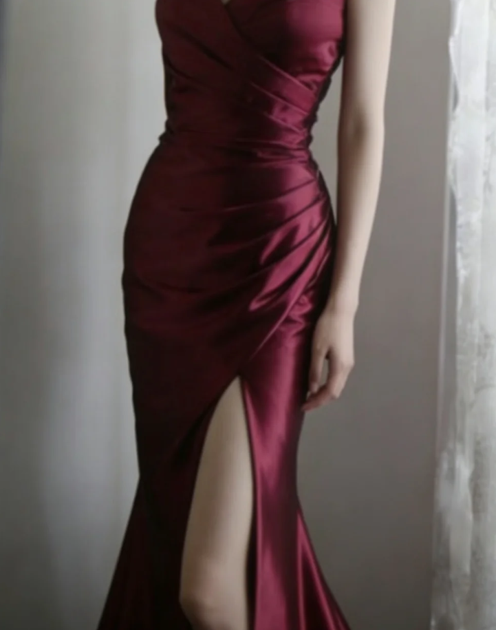 Vintage Burgundy One-Shoulder Satin Pleated Long Wedding Guest Dress Formal Slit Party Dress - View 2 | FashionDia