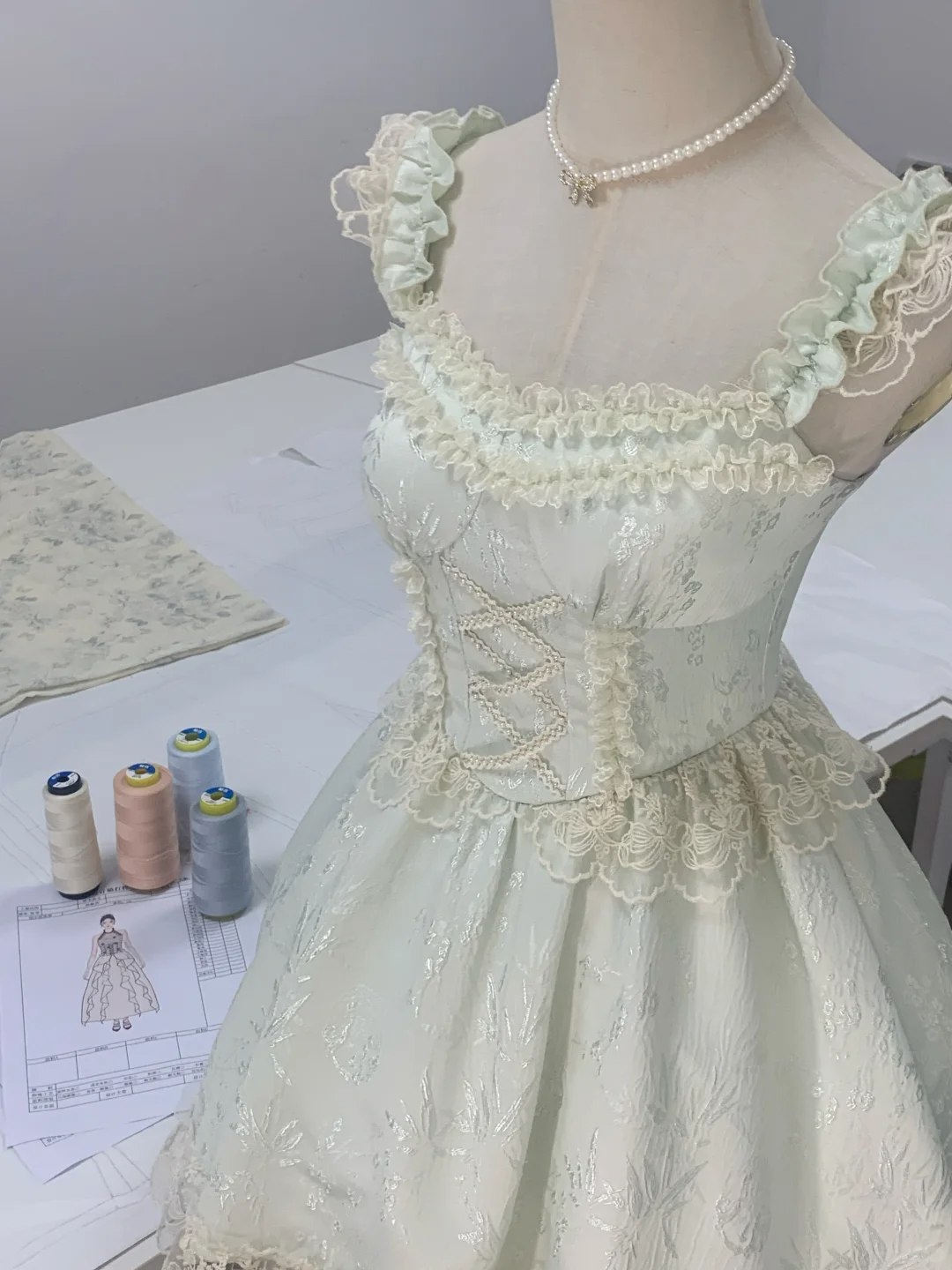 Sweet Light Mint Green Satin Lace A-Line Short Birthday Outfits Homecoming Dress - View 3 | FashionDia