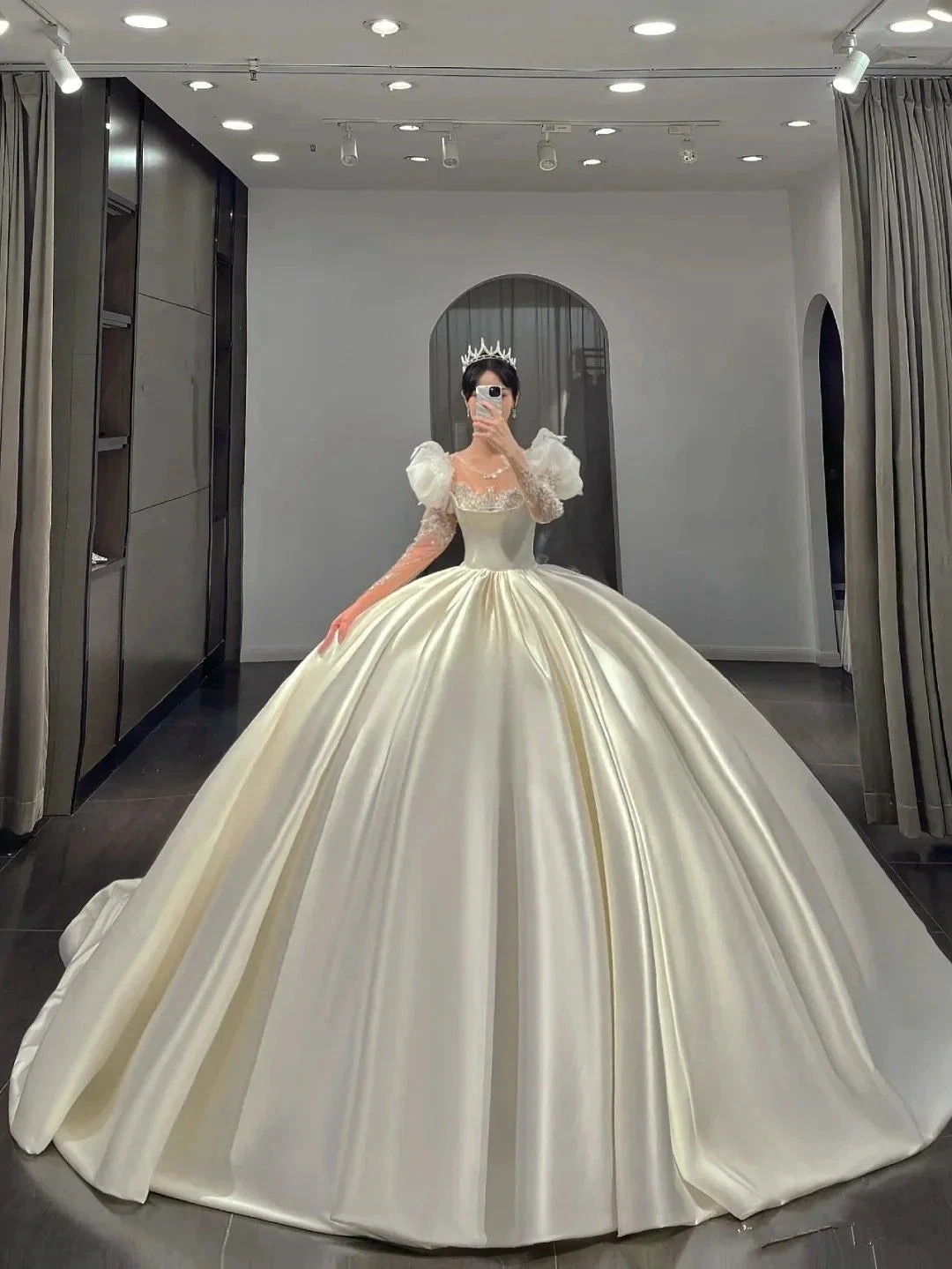 A-line Satin Wedding Dress,Retro White Satin Wedding Dress (ZD13625)